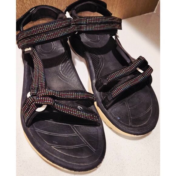 Teva sandals - Picture 1 of 5